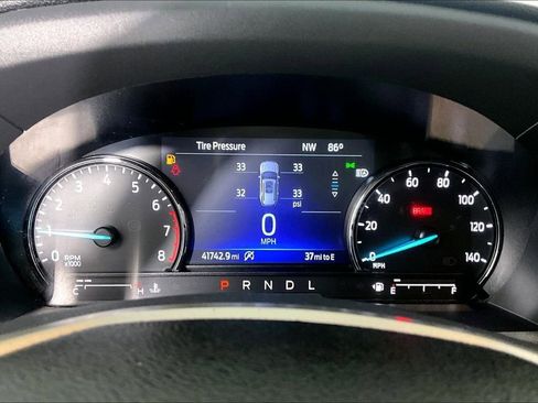 Used 2023 Ford Explorer XLT w/ Equipment Group 202A RWD image 20