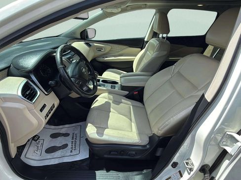 Used 2020 Nissan Murano SL w/ Moonroof Package FWD image 13