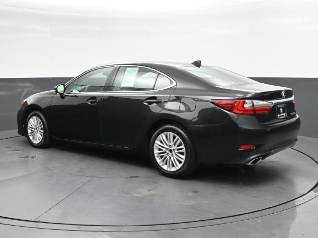 Used 2017 Lexus ES 350 w/ Premium Package FWD image 7