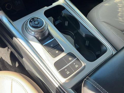 Certified 2021 Ford Explorer Limited w/ Hybrid Equipment Group 310A RWD image 18
