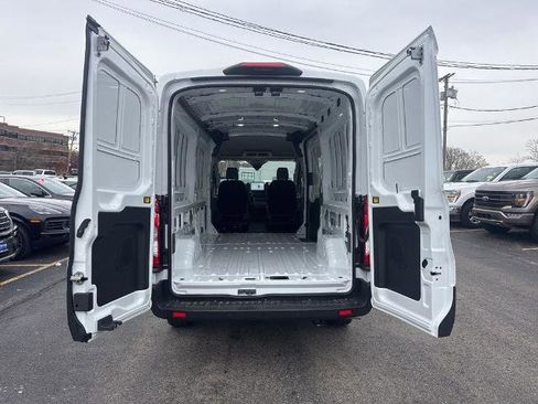 New 2026 Ford Transit 250 148 Medium Roof w/ Exterior Upgrade Package RWD image 9