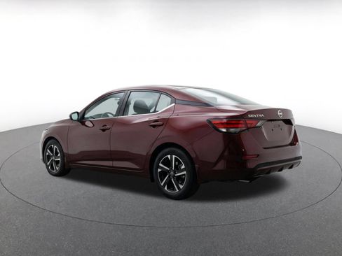 Used 2025 Nissan Sentra SV FWD image 7