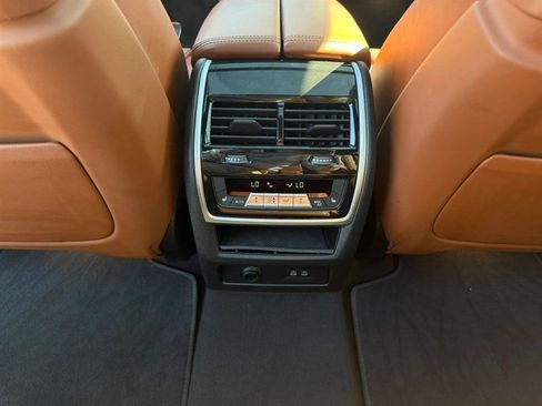 Used 2024 BMW X7 M60i w/ Executive Package AWD/4WD image 19