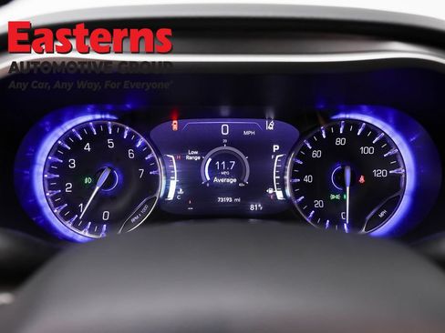Used 2023 Chrysler Pacifica Touring-L FWD image 18