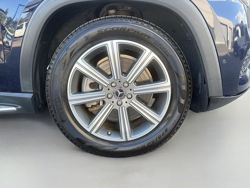 Used 2020 Mercedes-Benz GLS 450 4MATIC image 10