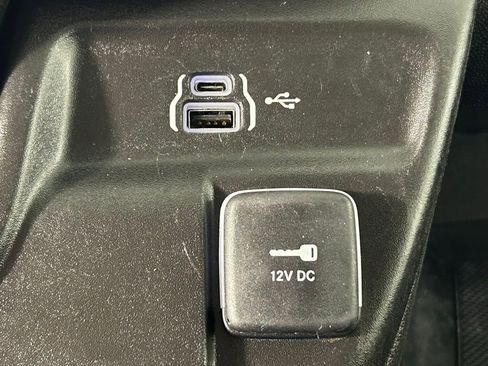 Used 2025 RAM ProMaster 2500 w/ Convenience Group FWD image 20