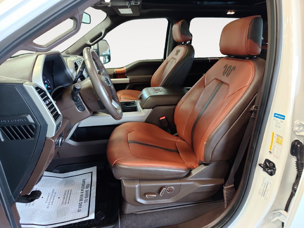 Used 2020 Ford F350 King Ranch w/ King Ranch Ultimate Package AWD/4WD image 16