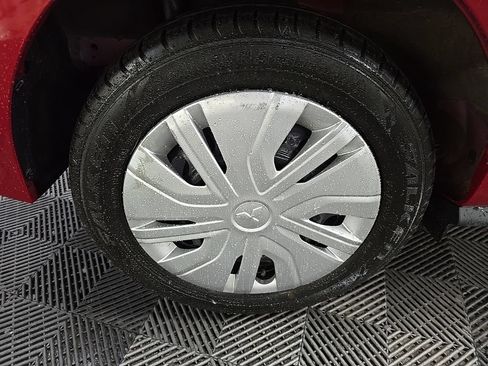 Used 2024 Mitsubishi Mirage ES FWD image 16