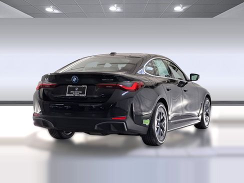Certified 2023 BMW i4 eDrive35 w/ Premium Package RWD image 8