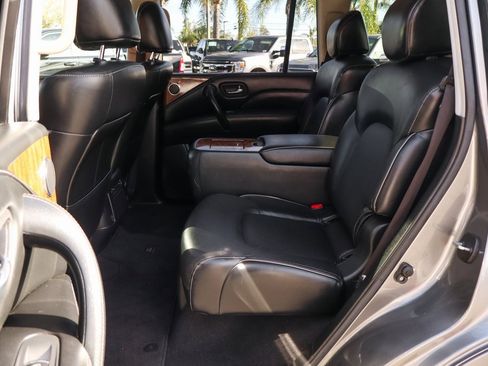Used 2019 INFINITI QX80 Luxe image 44