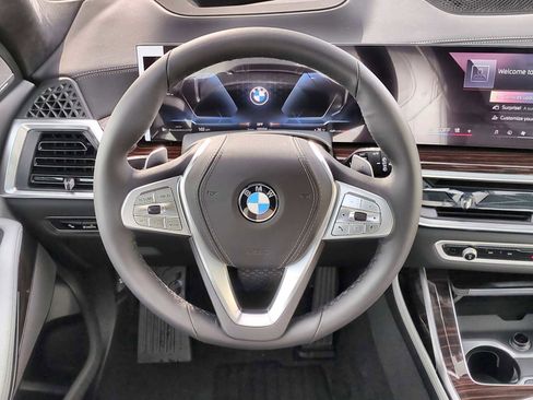 New 2026 BMW X7 xDrive40i image 24