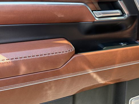 Used 2023 GMC Sierra 1500 Denali Ultimate image 22