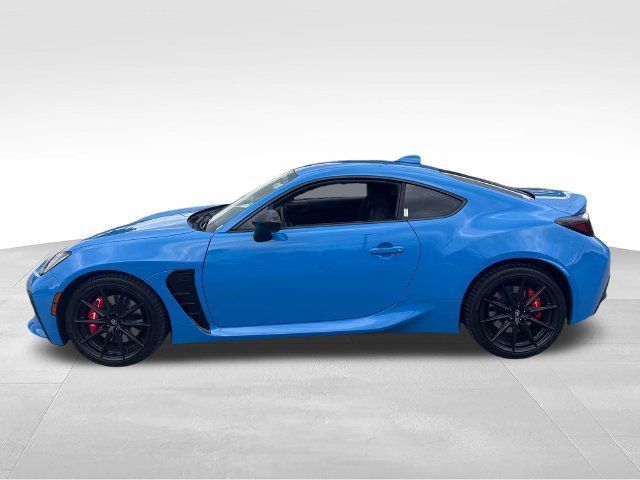 Used 2024 Toyota GR86 w/ Performance Package RWD image 2