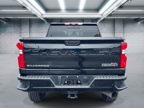 Used 2020 Chevrolet Silverado 2500 High Country w/ Z71 Off-Road Package AWD/4WD image 27