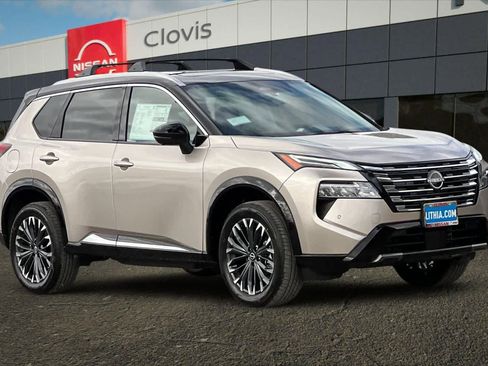 New 2026 Nissan Rogue Platinum image 10