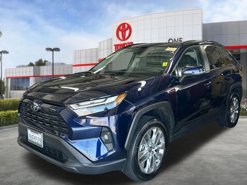 Certified 2025 Toyota RAV4 XLE Premium AWD/4WD image 3