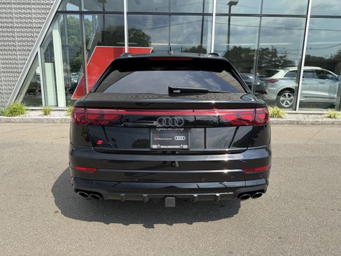 Used 2025 Audi SQ8 Prestige w/ Prestige Package AWD/4WD image 7