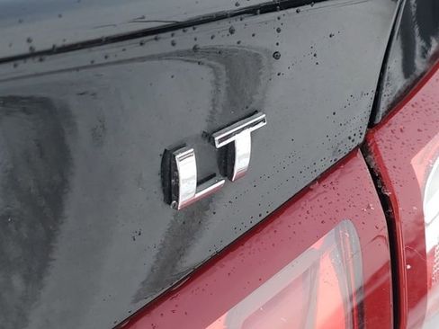 Used 2022 Chevrolet Malibu LT image 33