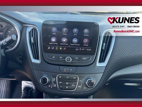 Used 2024 Chevrolet Malibu LT image 20