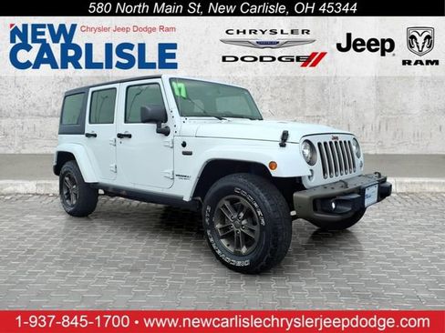 Used 2017 Jeep Wrangler Unlimited Sahara AWD/4WD image 1