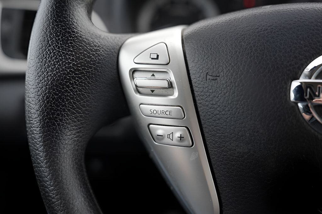 Used 2013 Nissan Sentra SR FWD image 26