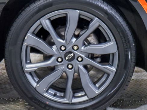 Used 2022 Chevrolet Equinox RS w/ RS Leather Package image 15