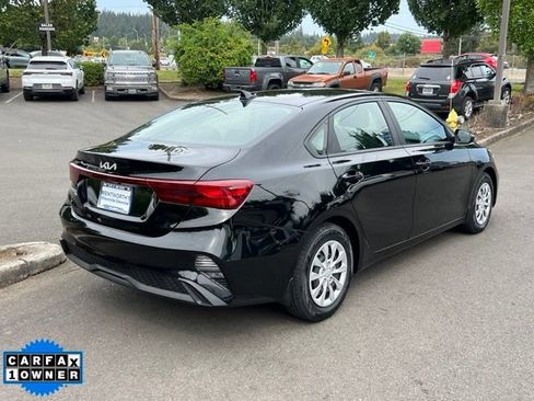 Used 2023 Kia Forte LX FWD image 7