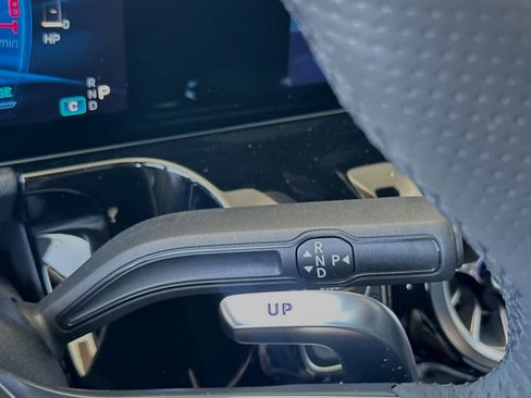 New 2025 Mercedes-Benz GLA 35 AMG 4MATIC image 18