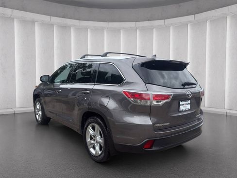 Used 2014 Toyota Highlander Limited AWD/4WD image 3