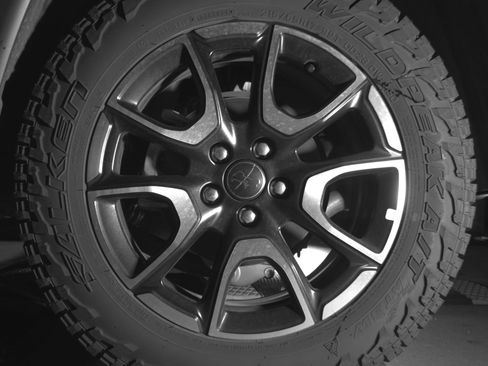 Used 2025 Jeep Compass Trailhawk AWD/4WD image 14
