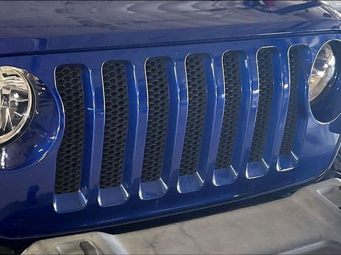 Used 2020 Jeep Wrangler Sport image 28