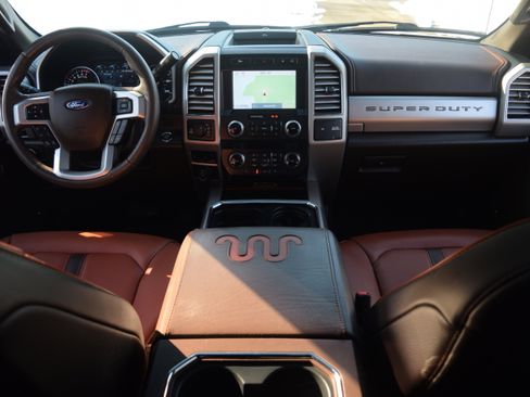 Used 2021 Ford F250 King Ranch w/ King Ranch Ultimate Package image 8