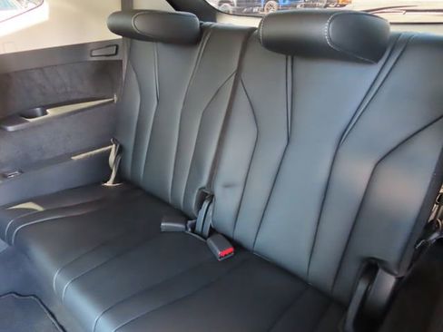 Used 2023 Acura MDX SH-AWD w/ Technology Package image 39