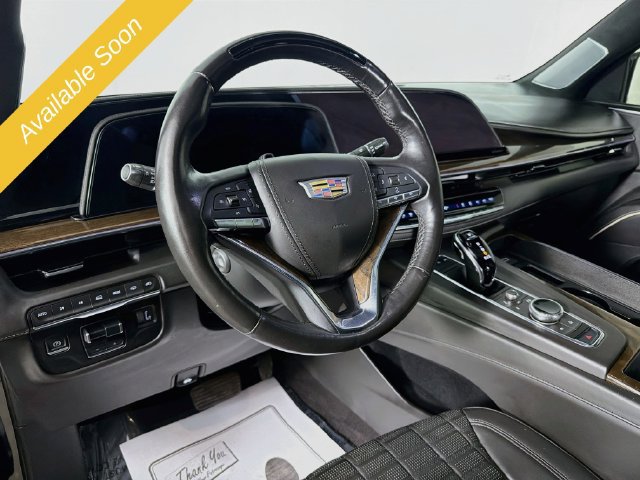 Used 2023 Cadillac Escalade Sport Platinum w/ LPO, ONYX Package AWD/4WD image 9