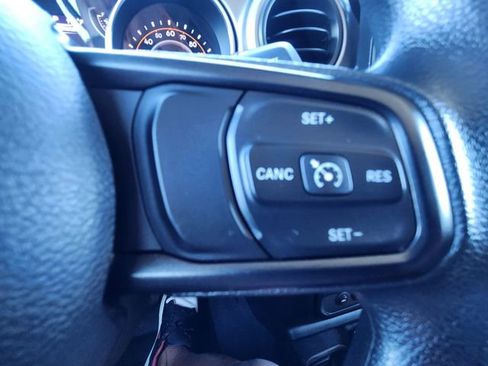 Used 2020 Jeep Gladiator Sport w/ Trailer Tow Package AWD/4WD image 29