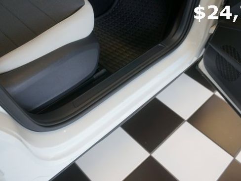 Certified 2025 Volkswagen Taos S image 62