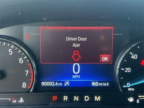 Used 2020 Ford Explorer XLT w/ Equipment Group 202A image 12