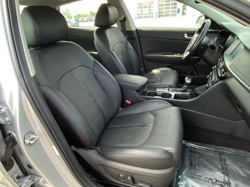 Used 2018 Kia Optima EX w/ Premium Package FWD image 19
