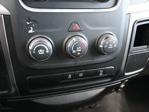 Used 2024 RAM 1500 Classic Warlock image 15