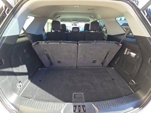 Used 2023 Ford Explorer XLT w/ Equipment Group 202A image 12