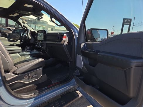 Used 2023 Ford F150 Raptor w/ Raptor Carbon Fibre Package AWD/4WD image 15