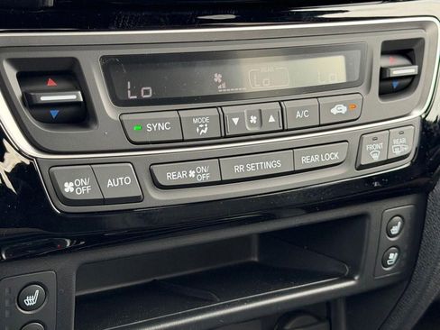 New 2026 Honda Ridgeline Black Edition image 24