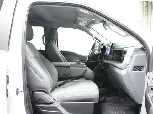 Used 2024 Ford F350 XL w/ 360-Degree Camera Package RWD image 16