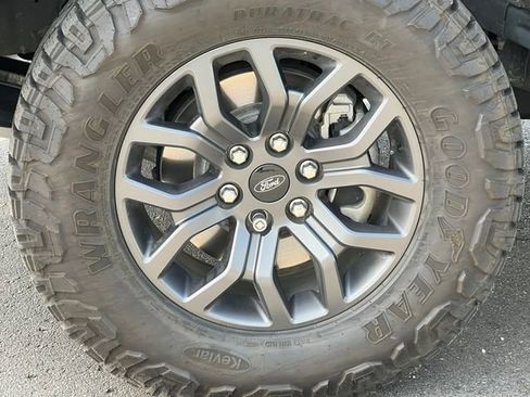 Certified 2022 Ford F150 Tremor w/ Equipment Group 402A High AWD/4WD image 15