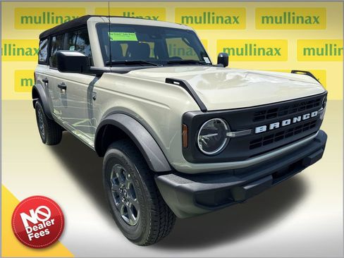 New 2026 Ford Bronco Big Bend AWD/4WD image 1