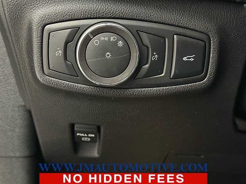 Used 2018 Lincoln MKC Select image 33