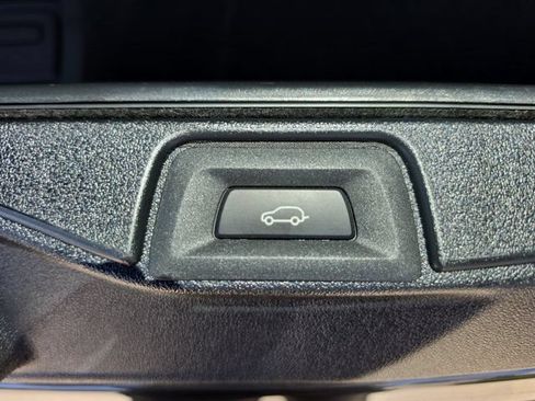 Used 2022 BMW X5 xDrive40i AWD/4WD image 14