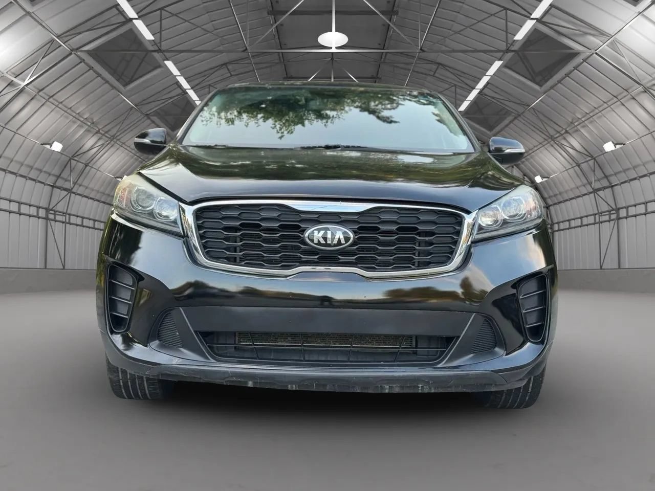 Used 2019 Kia Sorento L FWD image 2