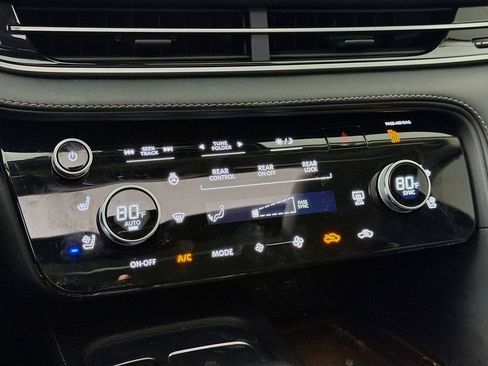 Used 2024 INFINITI QX60 Luxe w/ Vision Package image 20