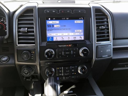 Used 2018 Ford F150 Raptor w/ Equipment Group 802A Luxury AWD/4WD image 34